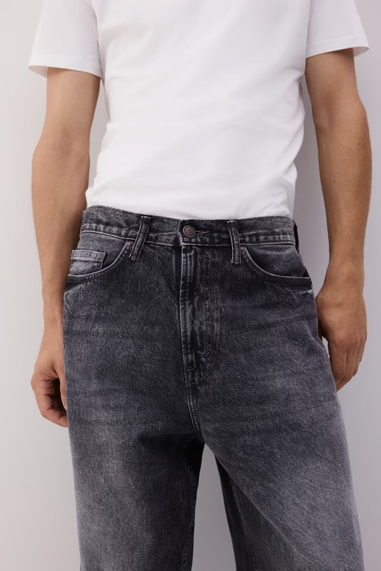 Vintage Black Acid Wash Wide-Leg Jeans